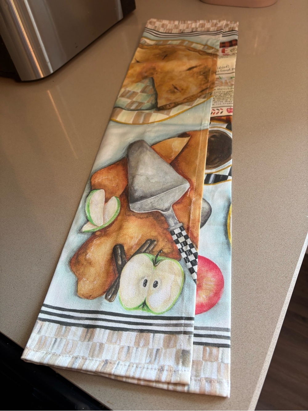 Apple & Pastry Printed Kitchen Tea Towel - White, Beige, Green